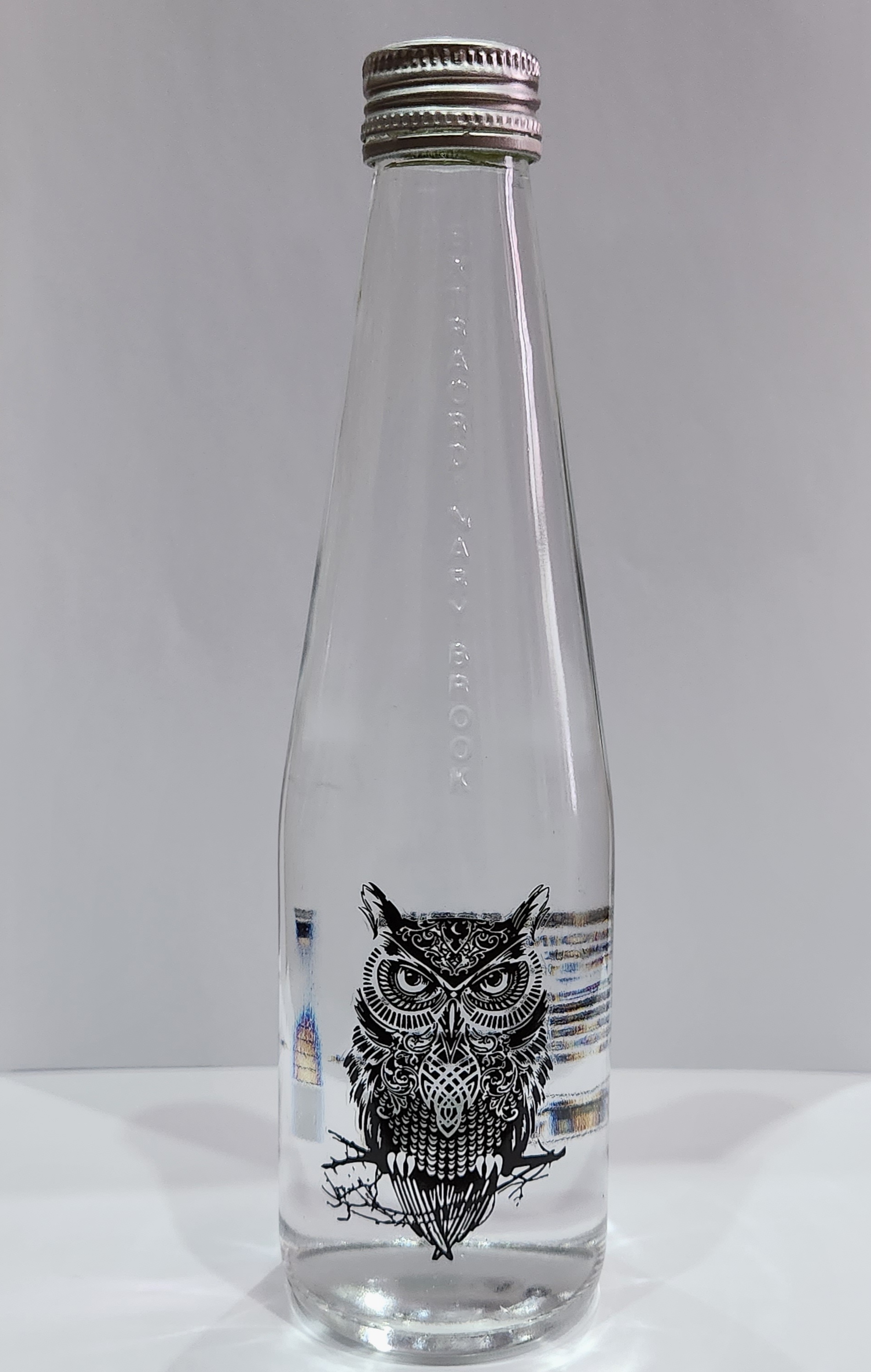 布鲁克矿物质水玻璃瓶装285ML